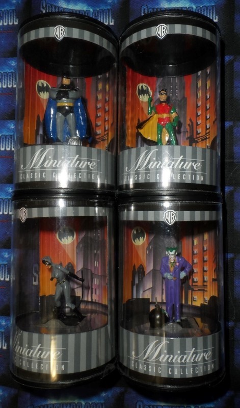 Batman: Warner Bros. Miniature Collection