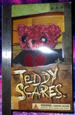 Teddy Scares - Edwin Morose