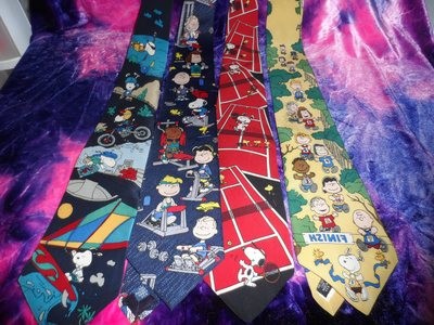 The Peanuts Sports Ties SET of 4
