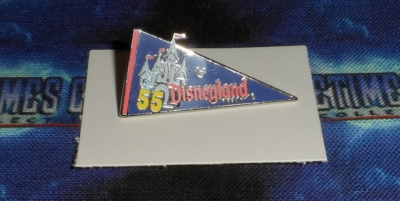 2010 Disney Hidden Mickey/Completer Pin: Disneyland 55 Pennant