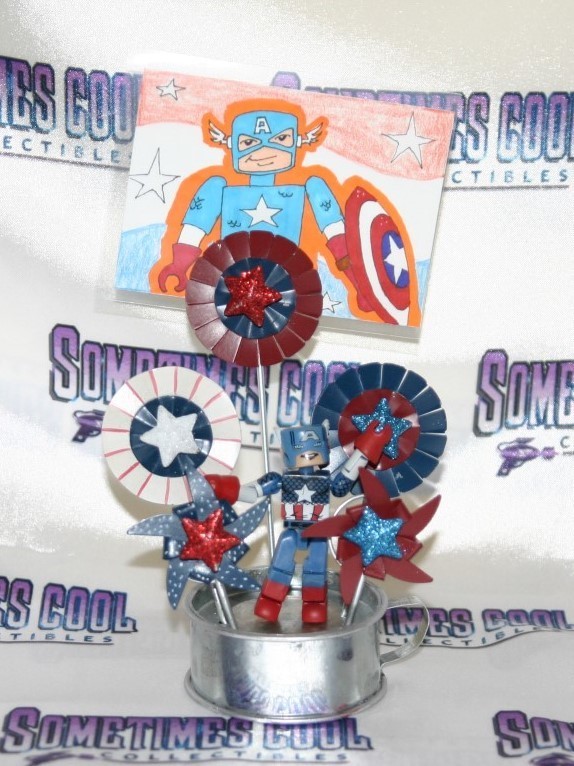 Captain America Minimate Patriotic Photo Display