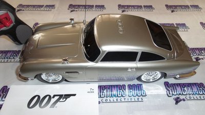 007 Aston Martin DB5 Remote Control Car