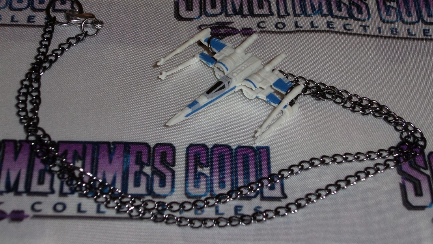 Star Wars : X-Wing Fighter Necklace