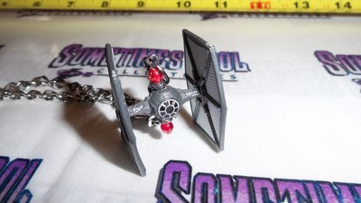 Star Wars : TIE Fighter Necklace (First Order)