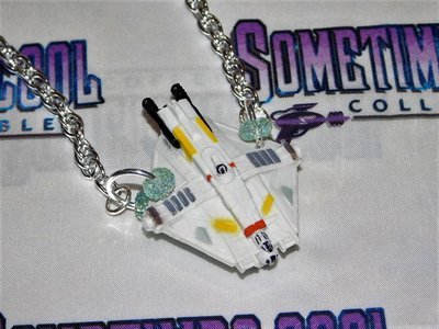 Star Wars : The &quot;Ghost&quot; Ship Necklace