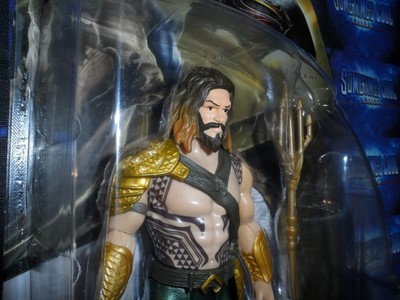 Batman V Superman : Aquaman Action Figure