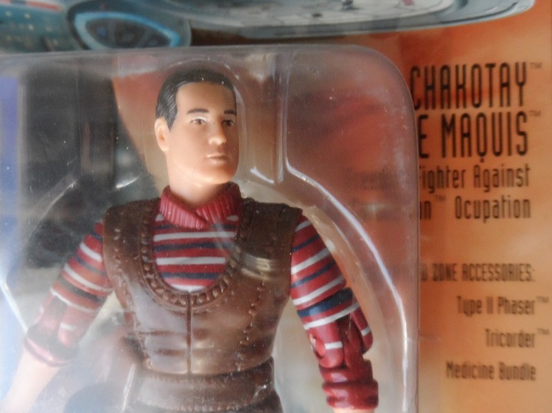 Star Trek Voyager Figure - Chakotay the Maquis