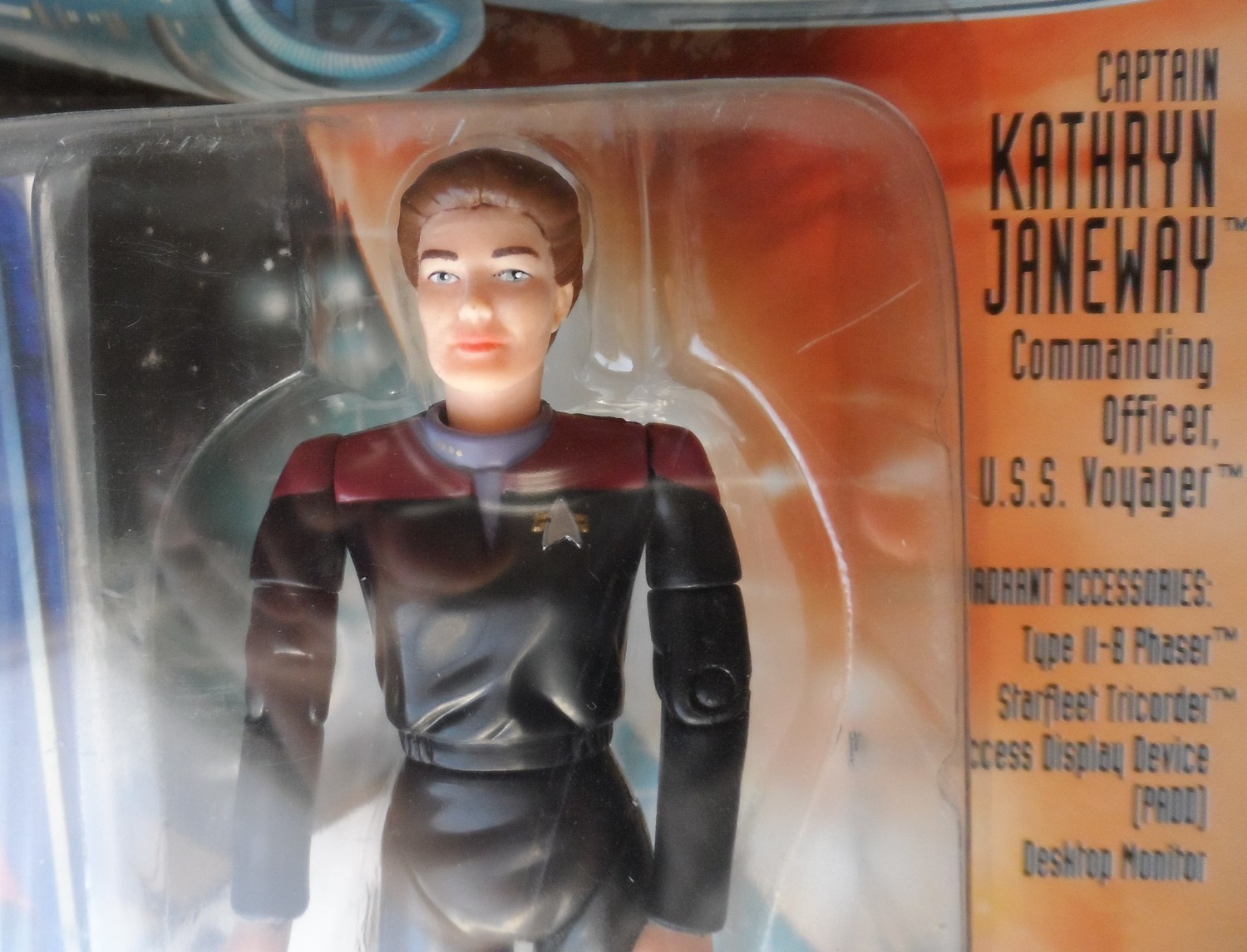 Star Trek Voyager Figure - Captain Kathryn Janeway