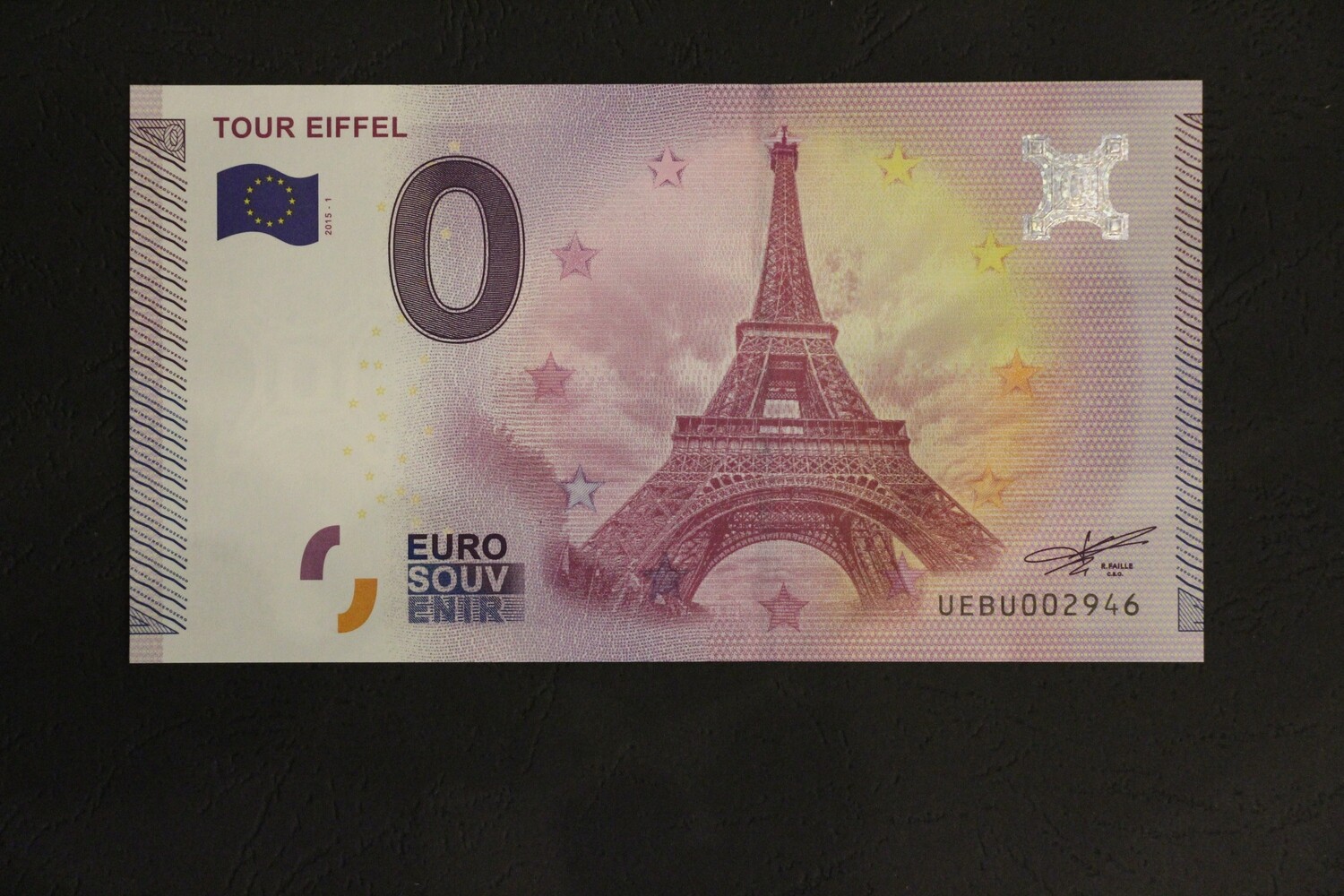 EIFFEL TOWER