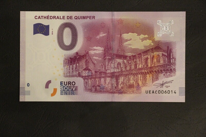 CATHEDRALE DE QUIMPER