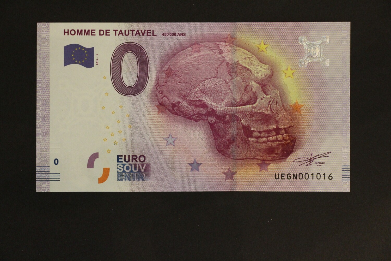 HOMME DE TAUTAVEL