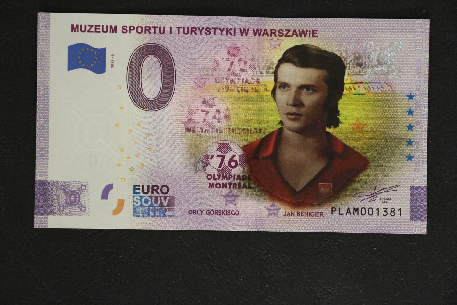 MUZEUM SPORTU I TURYSTYKI  W WARSZAWIE