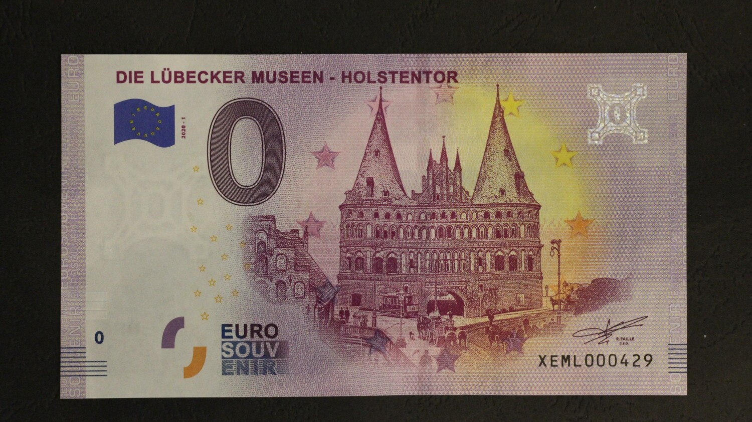 DIE LÜBECKER MUSEEN - HOLSTENTOR
