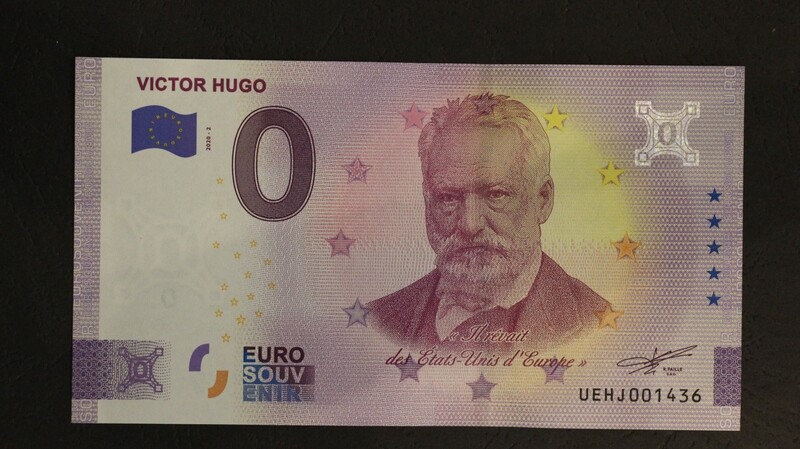 VICTOR HUGO