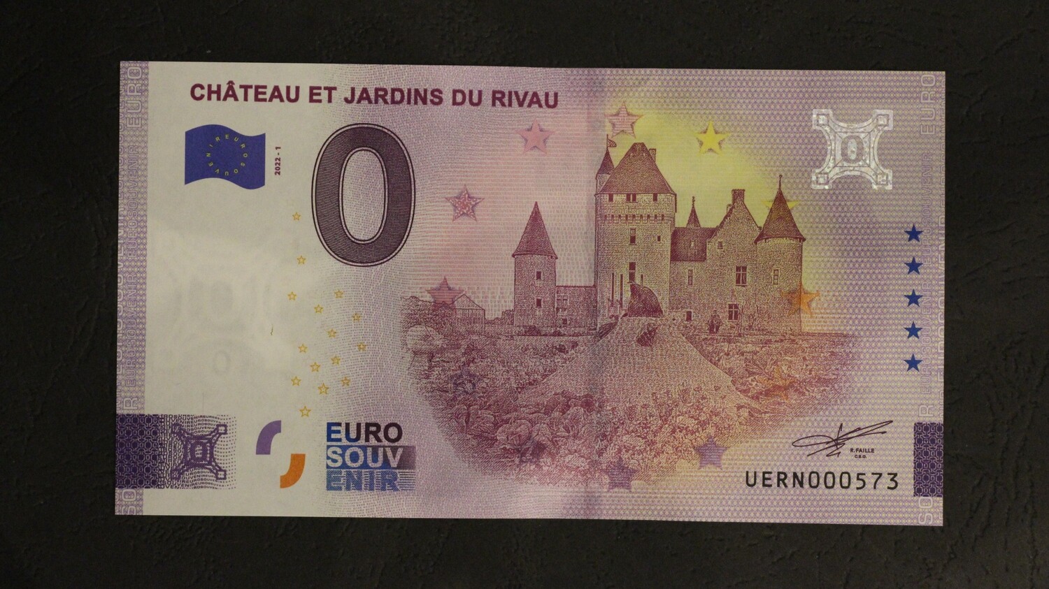 CHATEAU &amp; JARDINS DU RIVAU