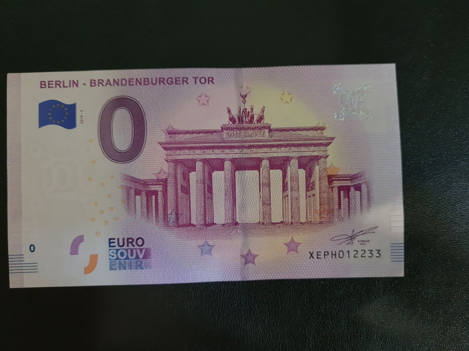 BERLIN - BRANDENBURGER TOR
