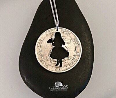 Alice in Wonderland silver pendant- Shilling 925
