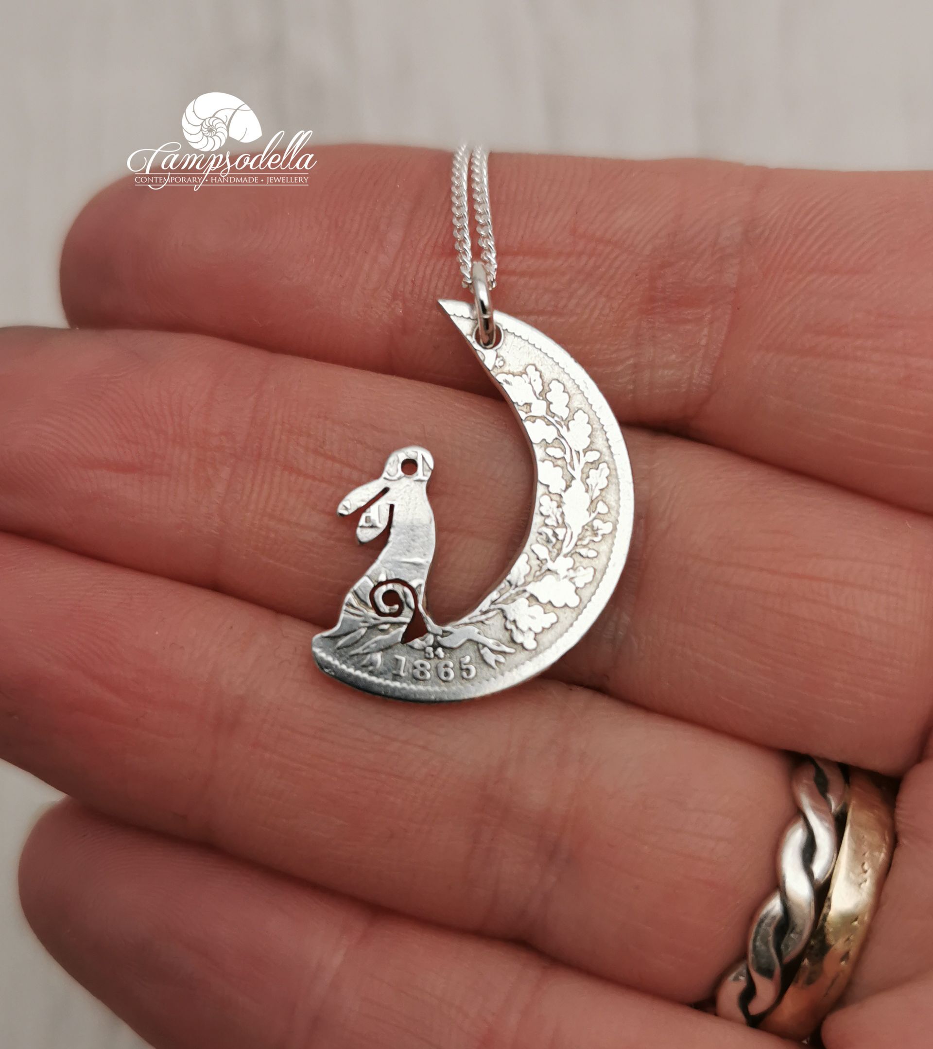 Antique silver hare in the moon pendant- Shilling 925