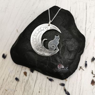 Black Cat sat in a Silver Moon necklace- Half-crown 925