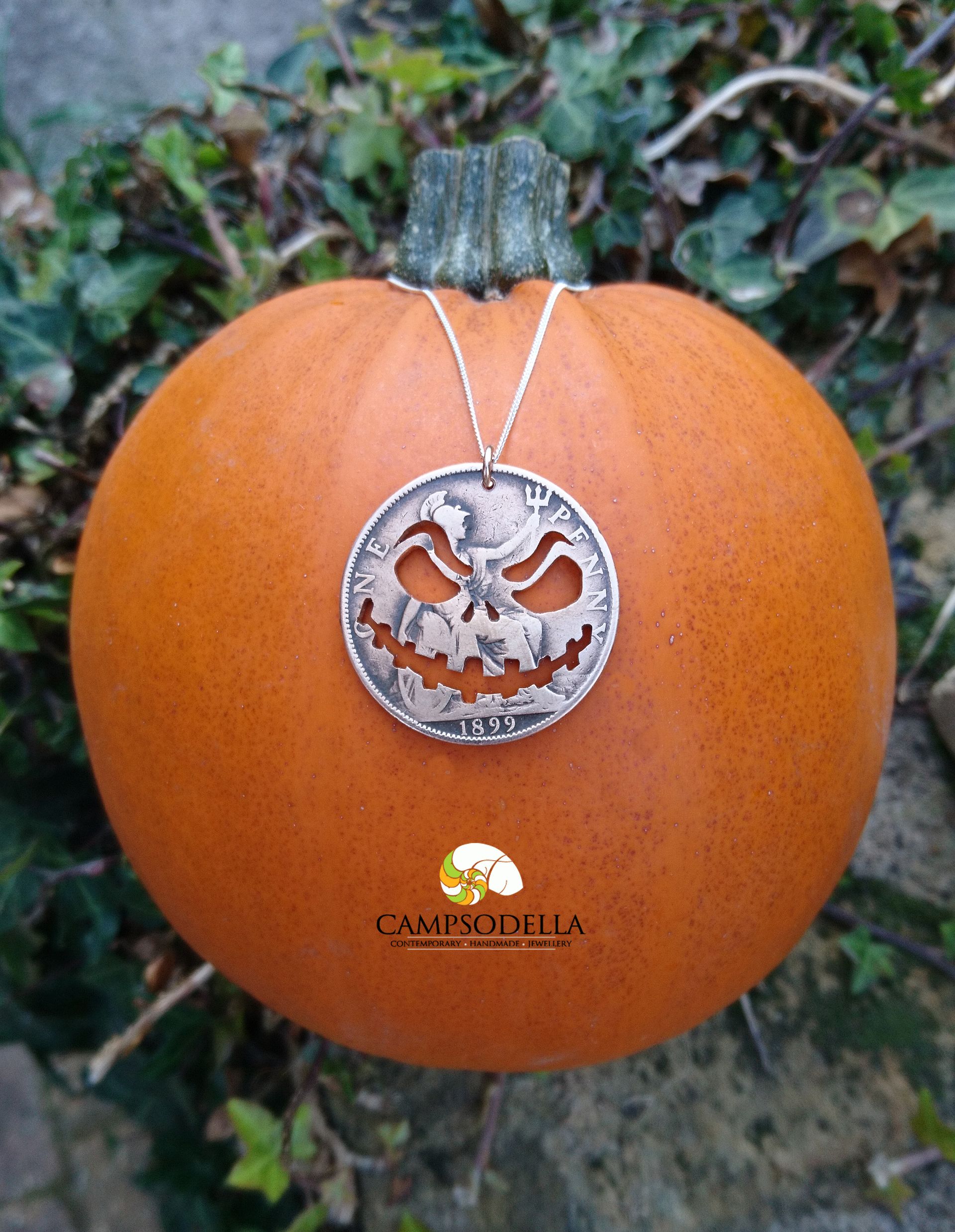 Jack O'Lantern Halloween Pumpkin necklace- Bronze Penny