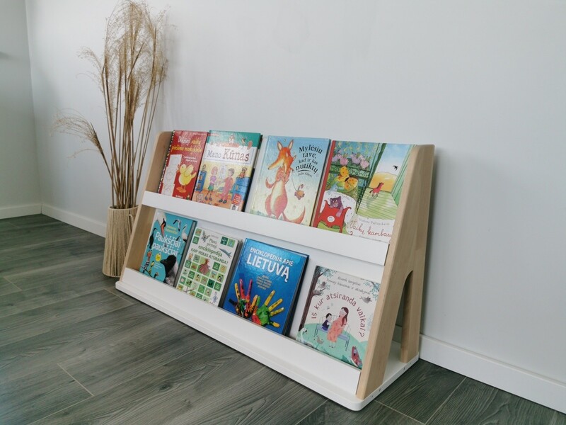 Modular Montessori bookshelf