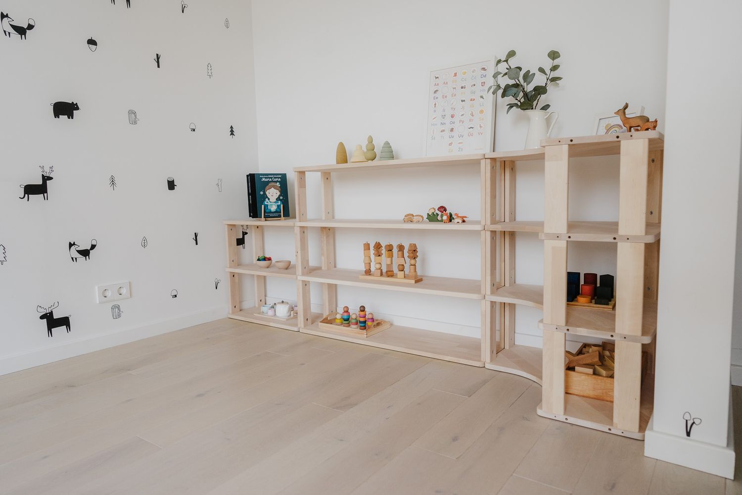 Modular Montessori Shelf, 3 different designs