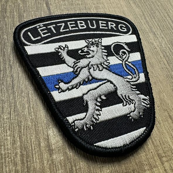 Badge Roude Leiw Blue thin Line