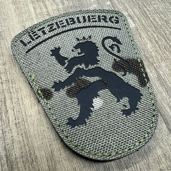 Badge Laser Cut Roude Leiw Camo