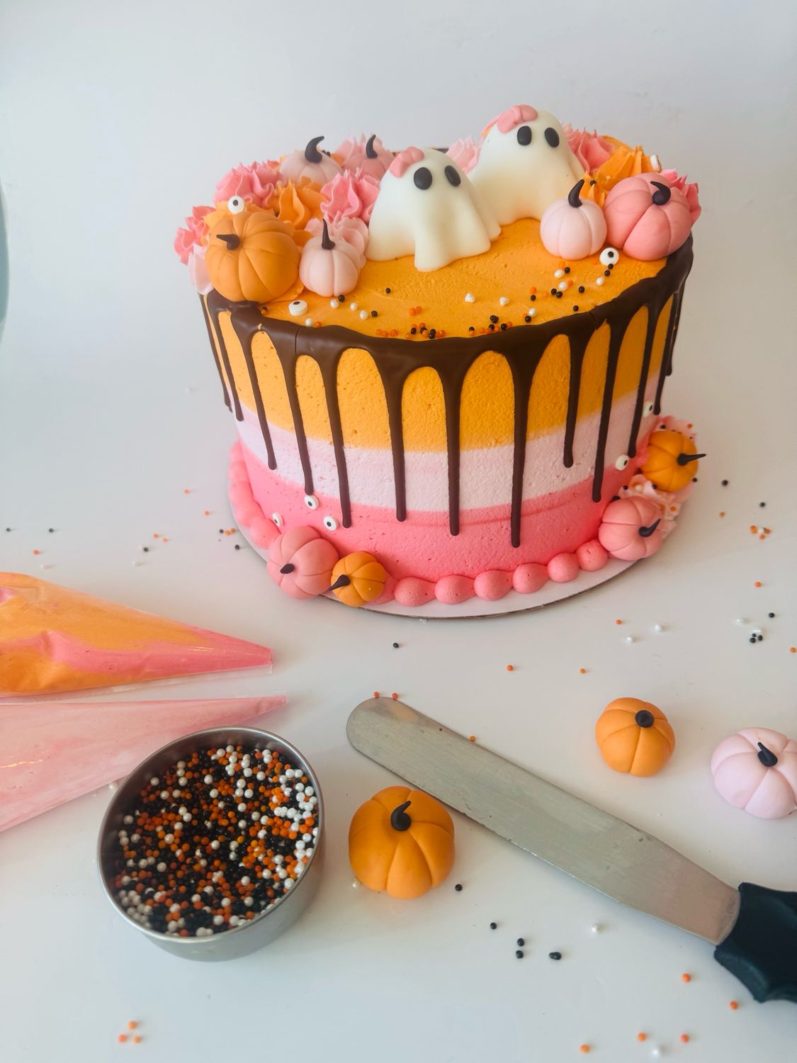 Kids Halloween Decorating Class