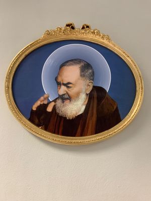 Padre Pio con cornice ovale