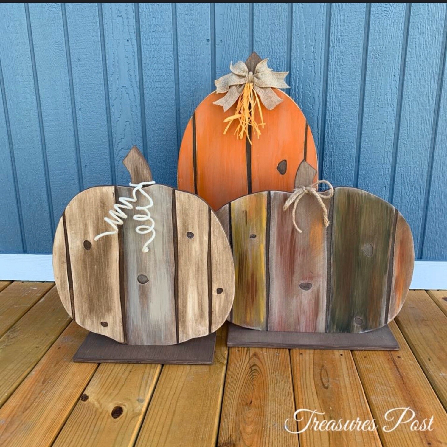 Pumpkin Faux Barnwood Trio with Stand Unpainted