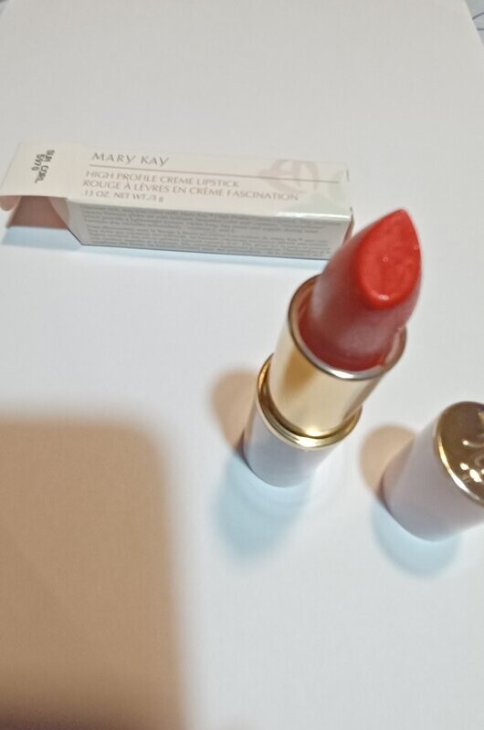 Mary Kay Signature Creme Lipstick (SUNNY CORAL)