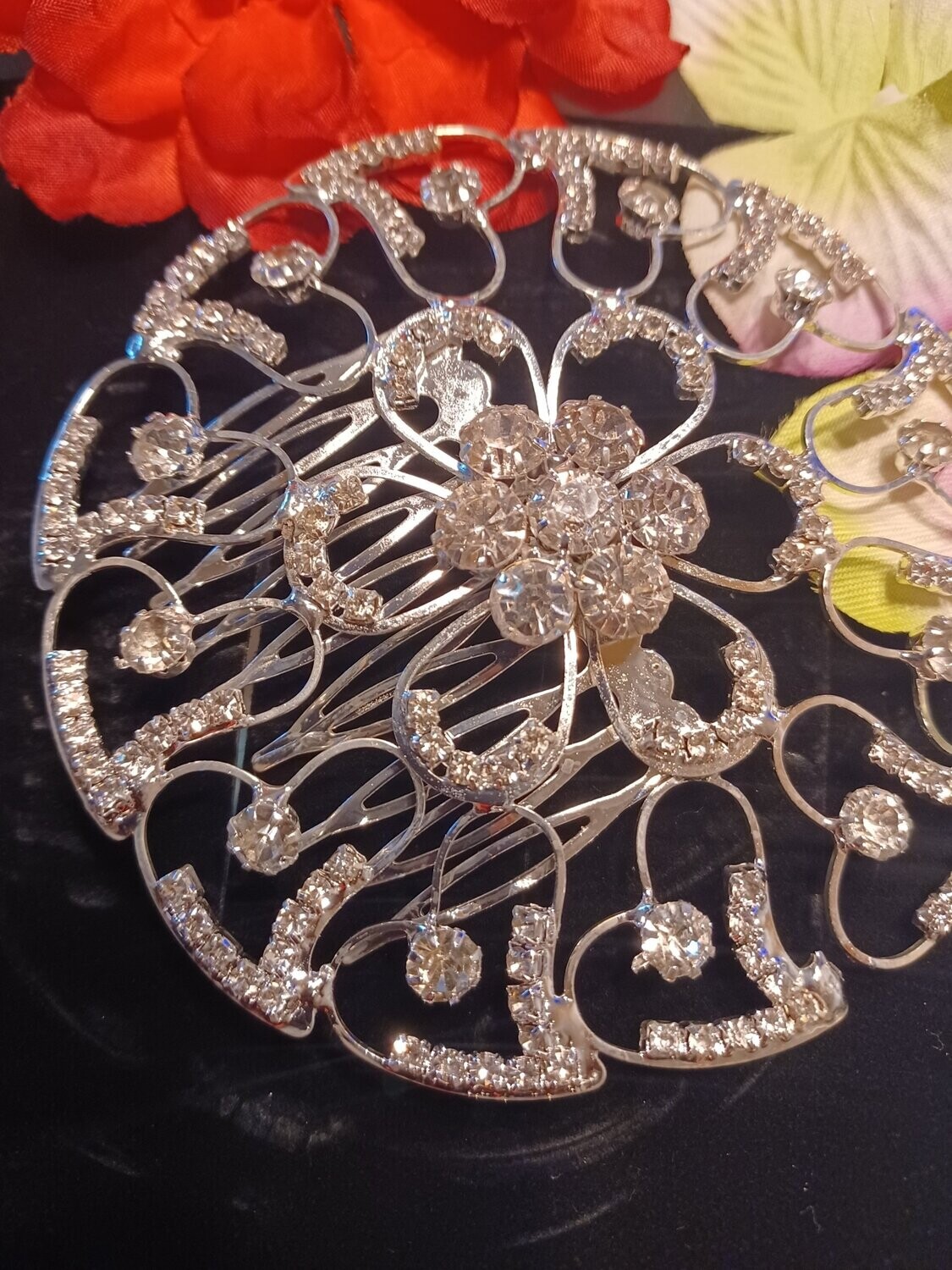 Big Circular designed Rhinestone Crystal Alloy Wedding Decoration Accessory Bridal Hair Combs