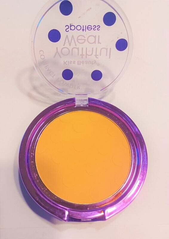 Kiss Beauty Youthful Wear Cosmeceutical Youth-boosting Spotless Powder broad spectrum sunscreen 10g color: 3