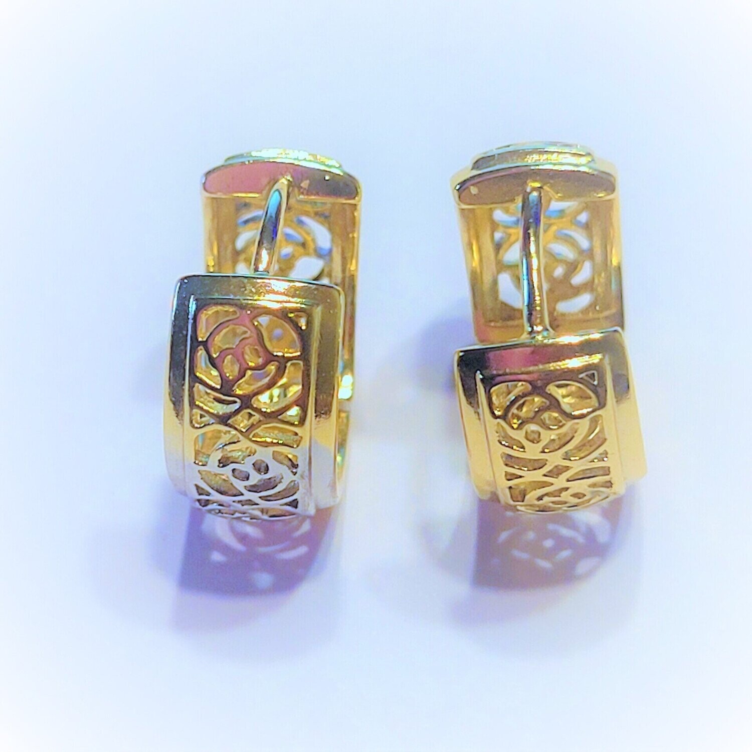 Glorious-Rays 15 MM Gold Open-Space Roped-Edge Hoop Earrings in Gold mixed with Bronze