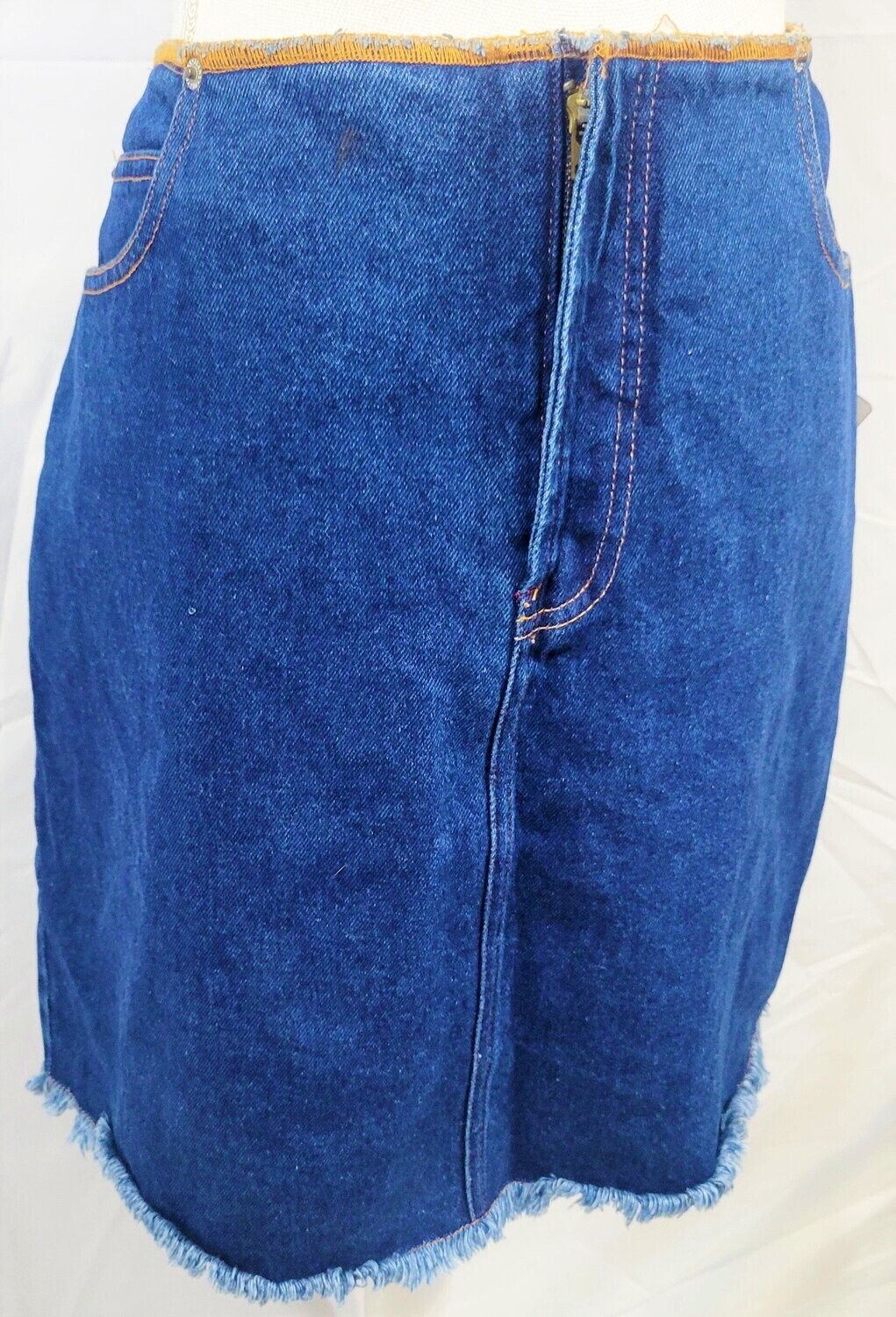 Blue Womens Mid Waist Below Knee Length Denim Skirt in Pencil Silhouette Size 12
