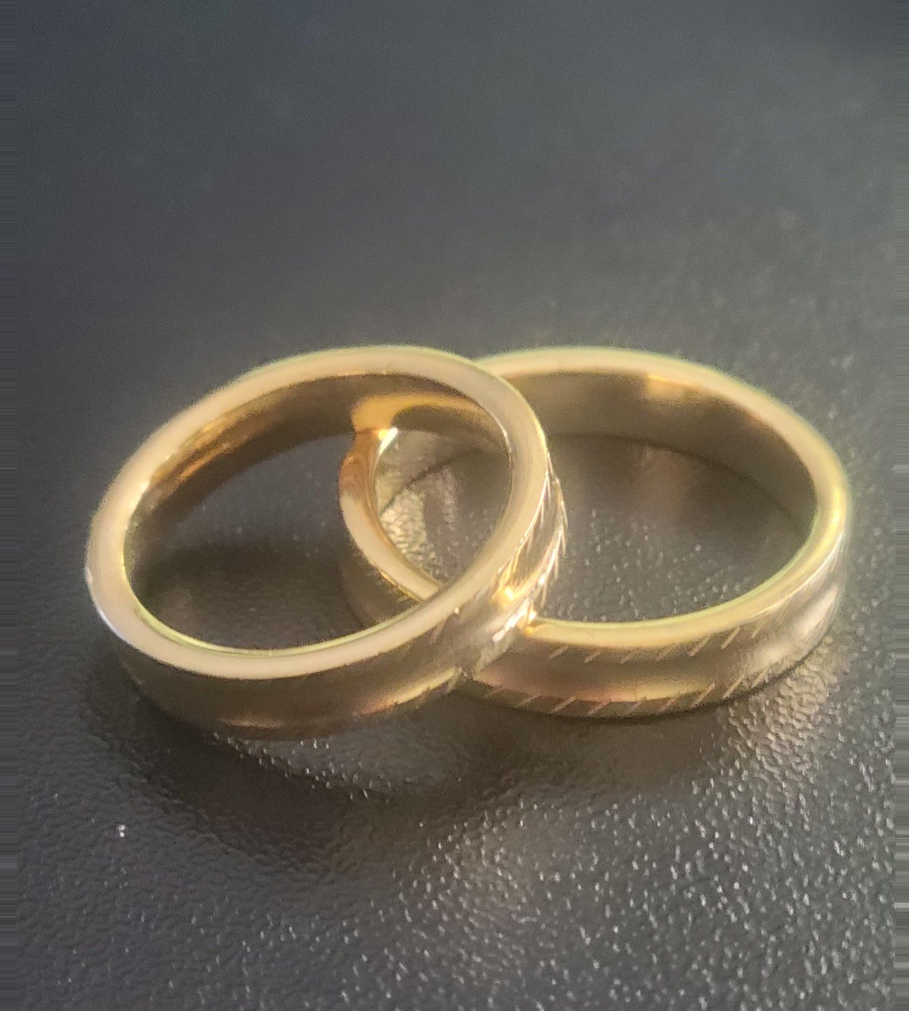 Gold Muse Unisex Comfort Fit Wedding Ring Band in Solid Gold 1 band SIZE 6