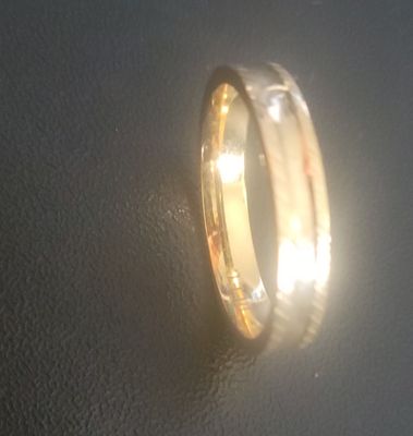 Gold Muse Unisex Comfort Fit Wedding Ring Band in Solid Gold 1 band SIZE 6