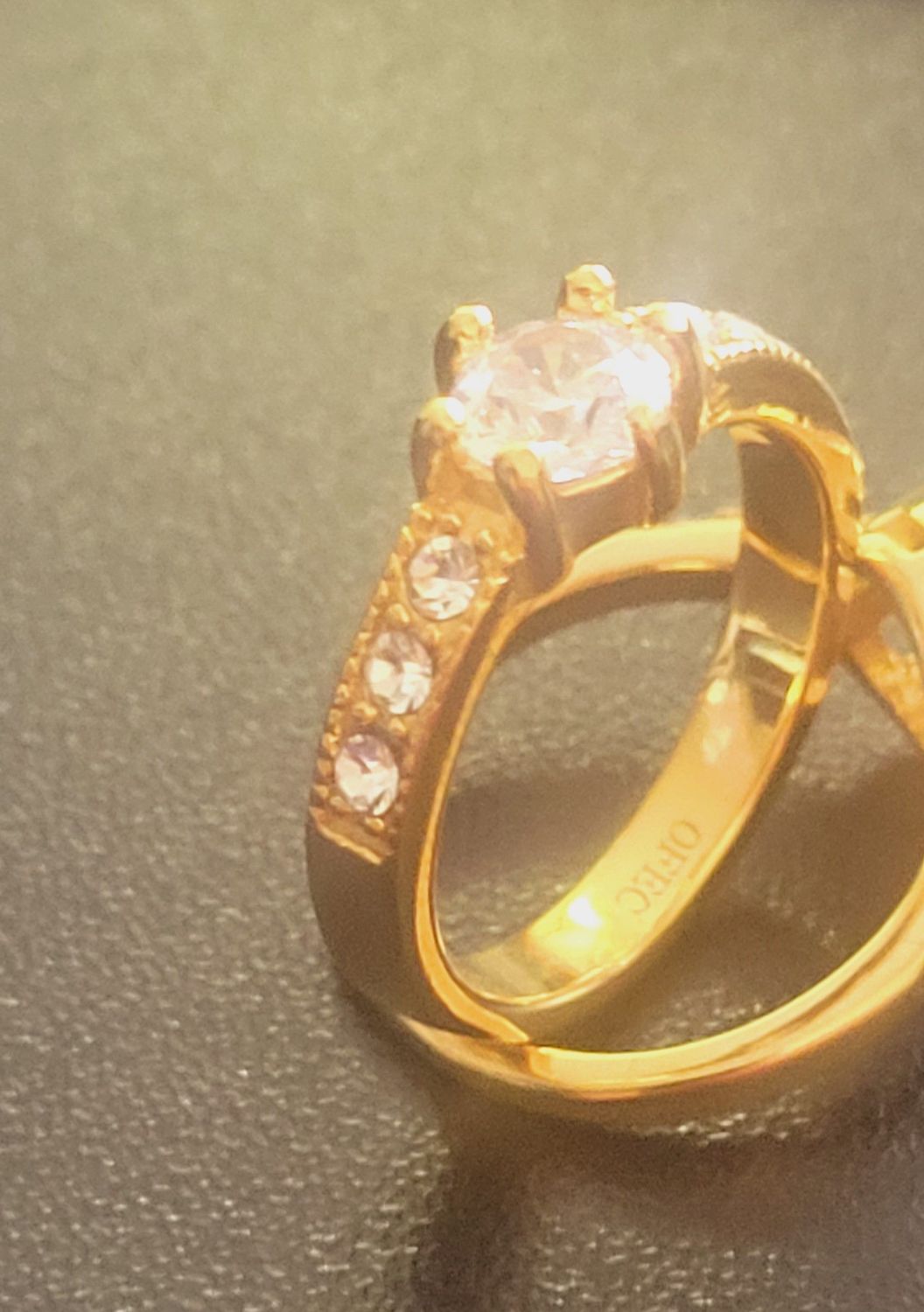 Gold Round 7-Stone Ring made with Infinite Wedding Ring Elements Cubic Zirconia