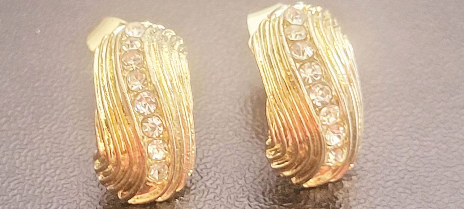 loop hoop Earrings for Women Men and kids' gold color party gift earring and pendant