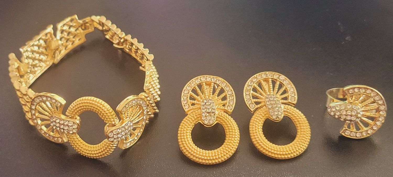 African Circular Dubai Gold Jewelry Nigerian Crystal Necklace Hoop Earrings Ring Women Italian Bridal Jewelry Sets Wedding Accessories