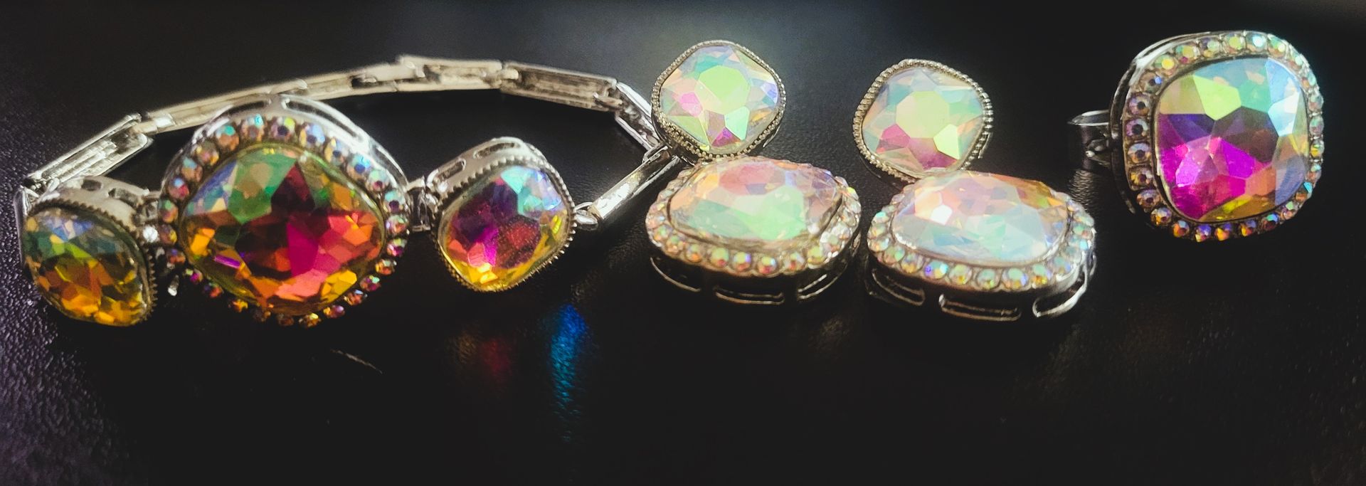 Gold High Quality Fashion Droopy Necklace, Earrings, Bracelet, Ring Zirconia with Stones Jewelry Set Wedding Party set