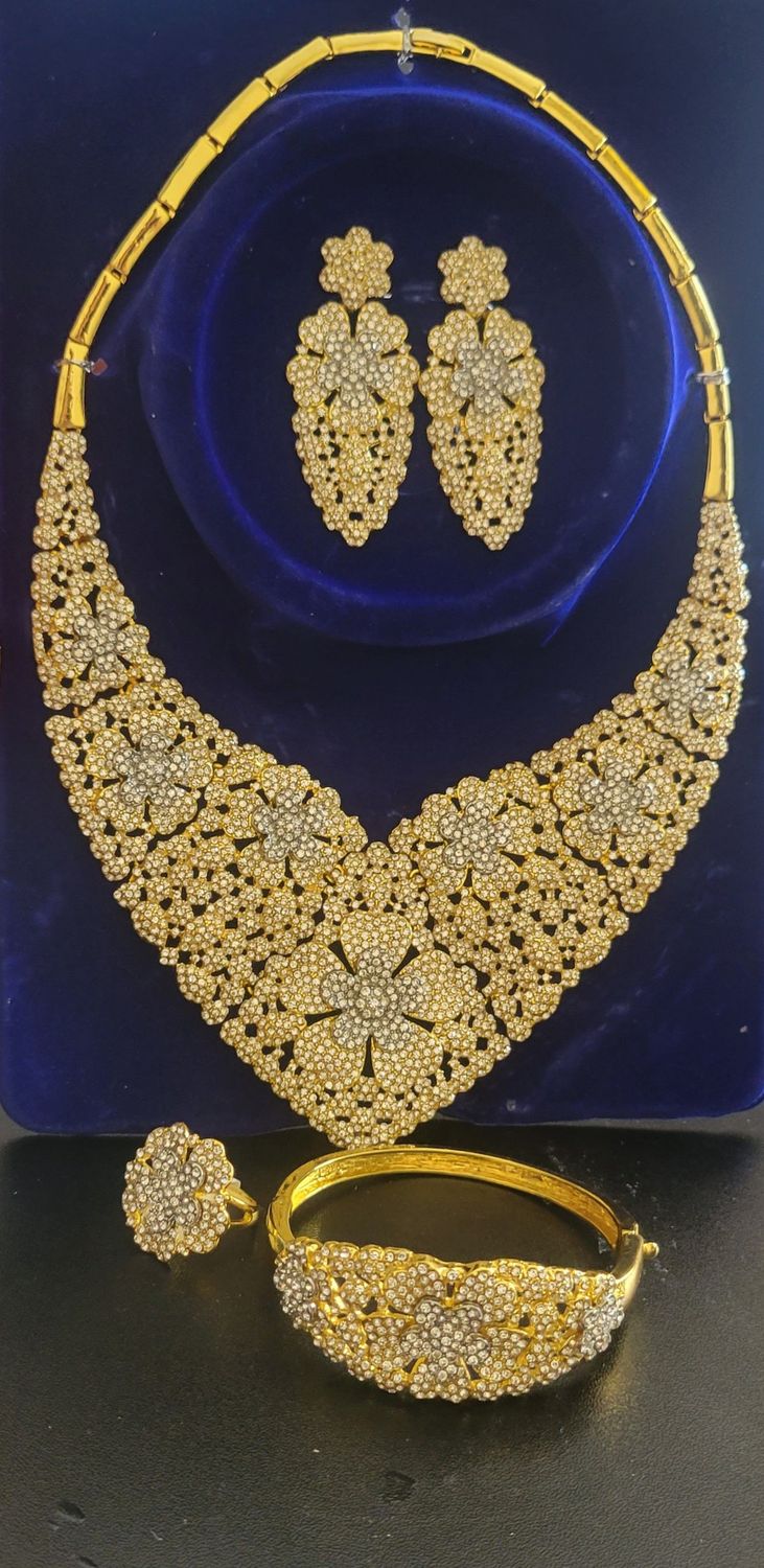 micro pave 5A cubic zirconia Luxury Bridal necklace Earring Set Diamond-like Bling Zircon Bridal Jewelry sets