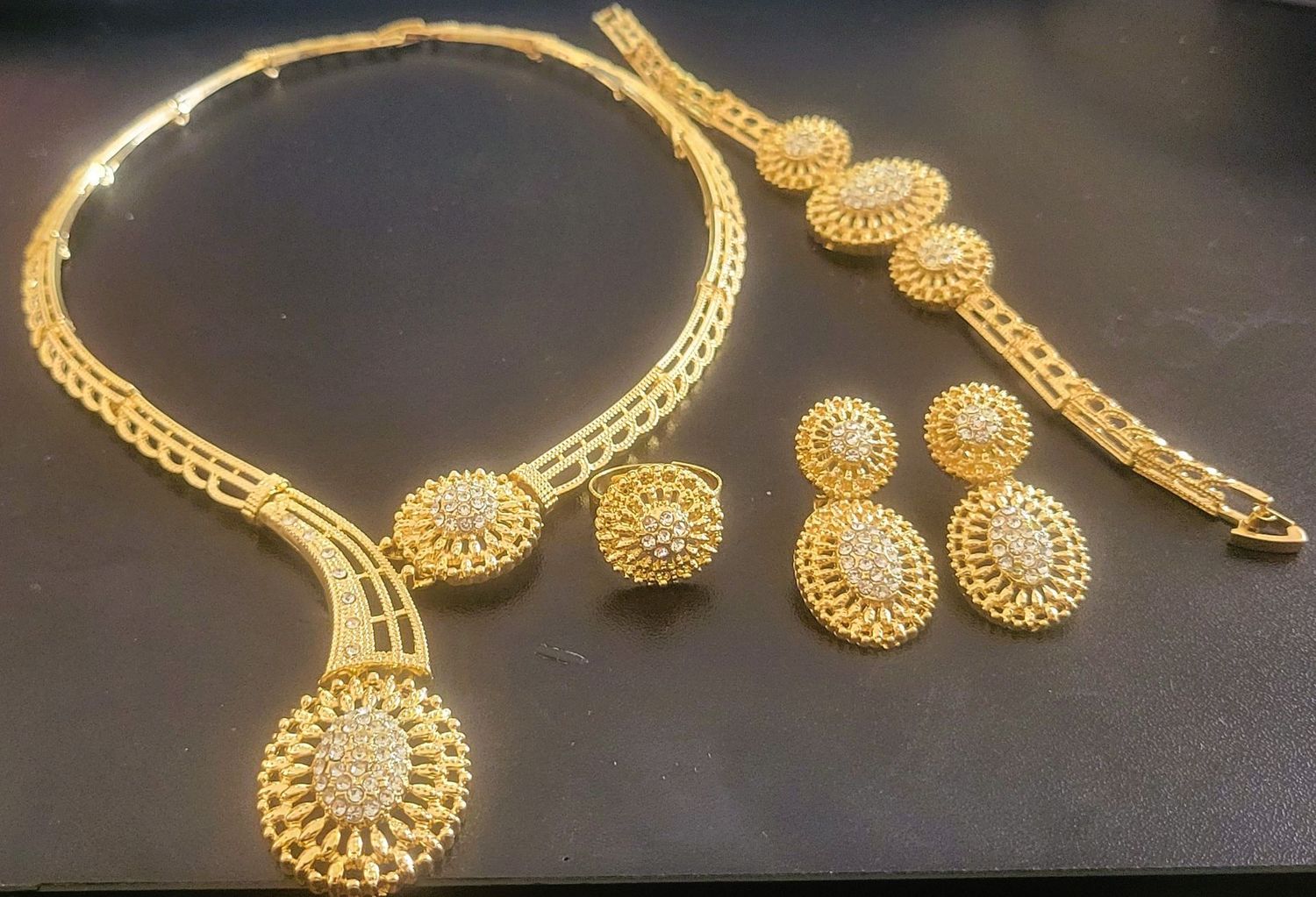 4 piece set Zirconia Bridal Jewelry Sets for Wedding, Crystal Gold Necklace Dangle Earring Bracelet Ring Jewelry Sets for Women, Prom Costume Jewelry Gifts