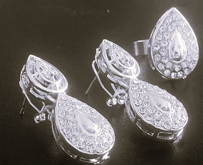 Fashion Women Bee Fly Silver Jewelry Set Moissanite Diamond 18K Silver Wholesales Cheap Bridal Jewelry Set