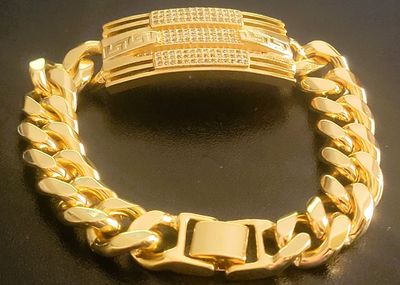 CZ Stone Zircon Buckle 12mm 7.5 inch 18K Gold Plated Stainless Steel Bracelet CZ Stone Zircon Buckle 12mm 7.5 inch 18K Gold Plated Stainless Steel Bracelet