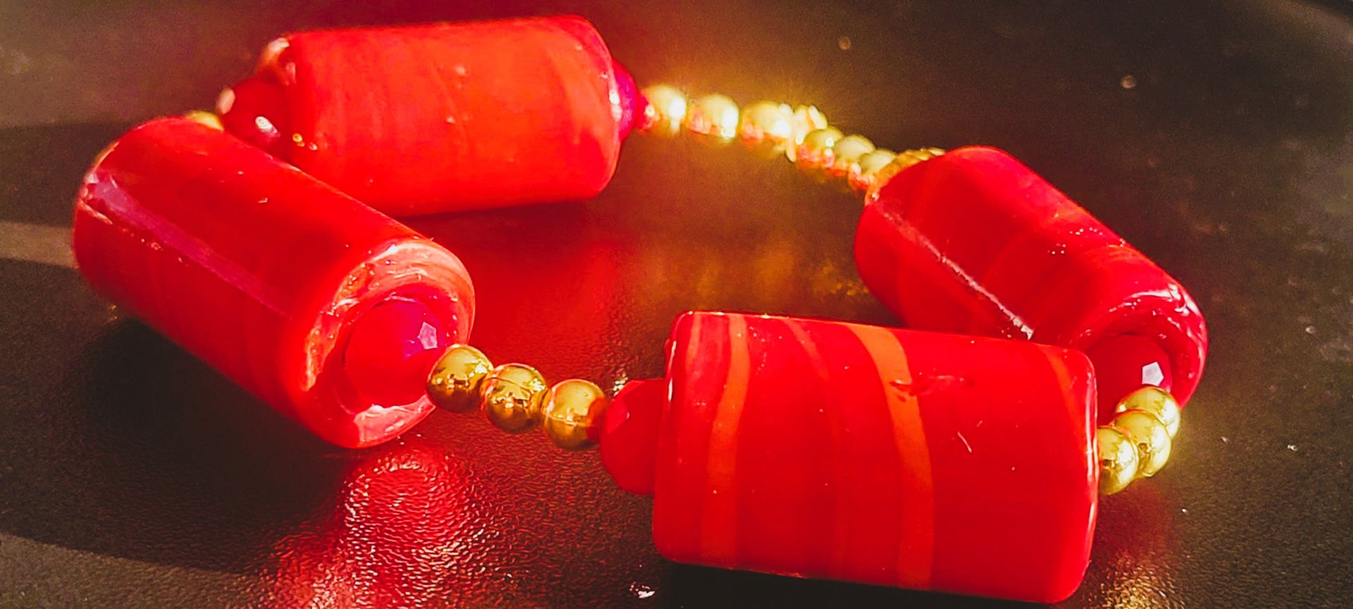 Real Genuine Handmade Coral Beads Jewelry Bracelet African Wedding Beads Bracelet with Gold stones unisex