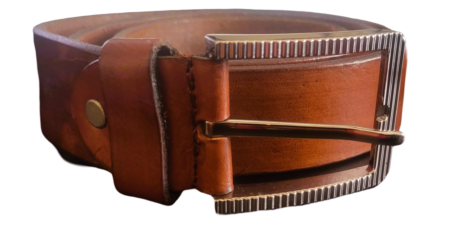 Casual Light-Body Men's Trouser Belt Without Stitching Belt New Style Italian Men's Pin Buckle Belt Leather Size 40/44