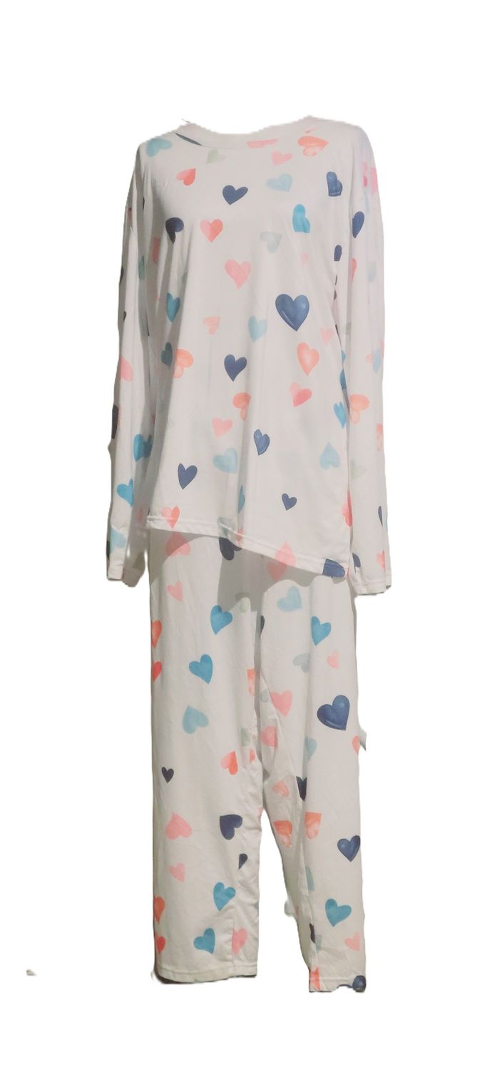 Round neck white stretchy Long Sleeve pull on and Long Pant Night set with heart shapes Pajama Set