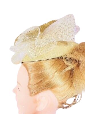 Women's/Girl's Fascinators Hat Flower Feather Veil Headband Tea Party Church Wedding Cocktail Headwear with Clip/band Color: White and Gold